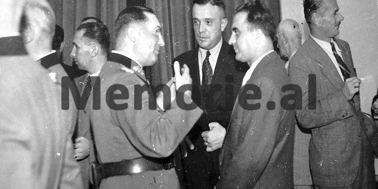 “Nuk mund të mburremi shumë për luftën kundër forcave gjermane, mbasi fakti është se, afro 34 mijë forca të tyre, dolën nga Shqipëria pa u cënuar, ndërsa u vranë…”/ Ana e panjohur e luftës, 1939-‘44        