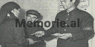 “Në vitin 1978, kur punonjësi i Degës i tha: ‘e more vesh moj plakë, djali yt në Suedi, Agimi, është vrarë’, nënë Fizja iu përgjijgj; ‘të rroni ju more bir’, dhe…”/ Historia e trishtë e familjes Biçaku nga Librazhdi