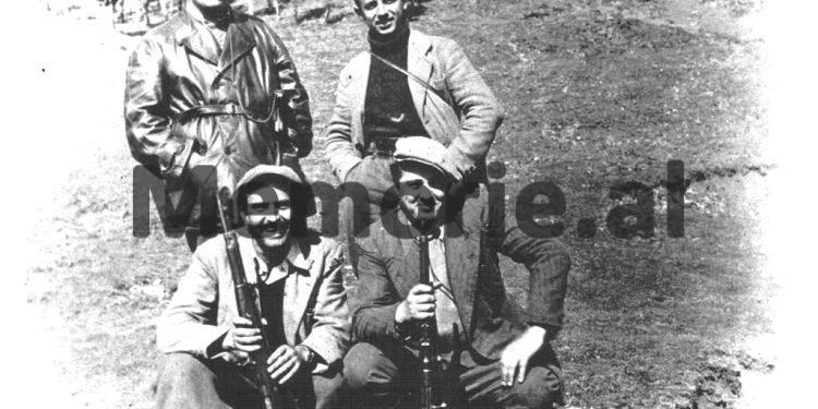 “Kur Sami Baholli i kërkoi Daut Gurrës, që të bashkohej me Frontin, ai i tha; keq më vjen se të kam mik, por s’na lejon kurani të bëhemi me ju, pasi…”/ Ana e panjohur e konfliktit gjatë luftës në zonën e Librazhdit