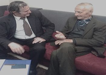 “Pasi vranë Tahir e Shaqo Muzhaqin, partizanët dogjën 30 shtëpi të tyre, mbi 20 të Cekanit, 5-6 të Allmetës në Vilan dhe…”/ Dëshmia e 90 vjeçarit Rruzhdi Muzhaqi, për “epopenë e lavdishme” të Luftës