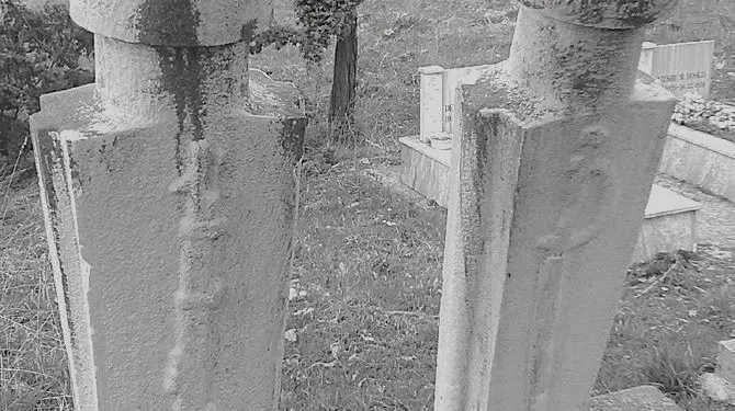 “Në ‘76-ën, kur e arrestuan Haxhi Balliun, Refatin e thërresin në Degën e Brendshme të Librazhdit, ku e torturojnë dhe i kërkojnë të dëshmojë për Haxhiun…” / Historia e trishtë e familjes Dosku