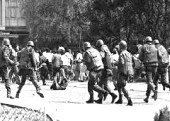 “Në Kosovë po thellohen kontraditat me serbët, por kosovarët mbështeten nga kroatët e sllovenët, që thonë: le ta fillojë e para Kosova…”/ Dokumenti i Sigurimit për ngjarjet e ’81-it; Enver Hoxha kishte dijeni, por…!