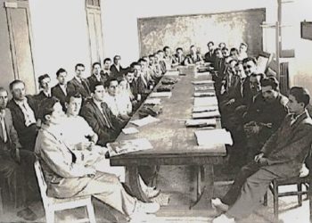 “Shkolla shqipe e viteve ‘20-‘30-të, krahas dijeve, i vinte rëndësi të dorës së parë edukimit të karakterit njerëzor, kurse ajo socialiste…”/ Refleksionet e publicistit të njohur nga SHBA