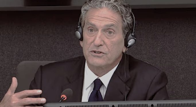 “Me kërkesën e diplomatëve perëndimorë, Kadare doli publikisht në mbrojtje të procesit të Rambujesë dhe kur Thaçi e pyeti, në se…”/ Refleksionet e publicistit të njohur, për marrëveshjen e famshme