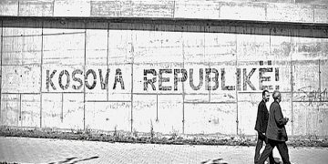 “Branko Horvat ka thënë se më 1963, djali i Fadil Hoxhës, Sharri, ka shkruar parullat: ‘Poshtë Tito e Jugosllavia’, ‘Rroftë Enver Hoxha e Shqipëria’ dhe…”/ Ana e panjohur e ish-udhëheqësit politik të Kosovës