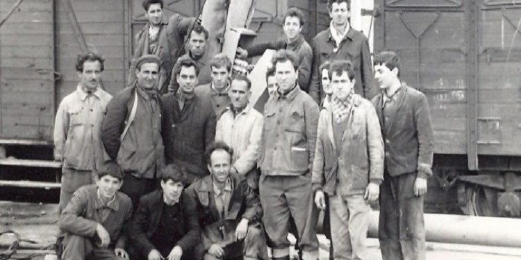 “Ajo mund të bllokonte daljen në det të mjeteve luftarake në raste alarmi, pasi…”/ Dëshmia e rrallë e dy specialistëve, mbi misterin e gazit nënujor në Bazën Ushtarake të Bisht Pallës, në vitet ’80-të