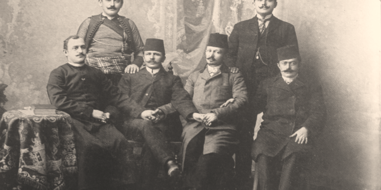 “Ky bashkim i abeceve, kjo ndarje nga një çështje bizantine, që na nxinte faqen gjer më sot, është pema …”/ Shkrimi i Mid’hat Abdyl Frashërit për Kongresin e Manastirit, 22 nëntor 1908