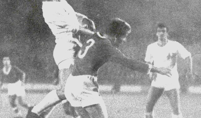 “Në Korçë, fillova me boksin, pastaj me atletikën, por kur shkova në Tiranë, në kampionatin e ndërmarrjeve, me Parkun Automobilistik, më thirri ‘usta’ Zihni Gjinali…”/ Dëshmia e rrallë e legjendës së futbollit