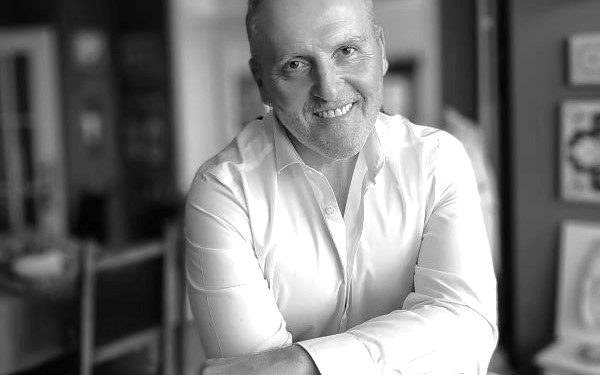 “Ish-kryetari i Komitetit krahinor, Azem Vllasi, thoshte se organizatorët e demonstratave të 1981-it, s’kanë kërkuar kushtet e shqiptarëve, por…”/ Refleksionet e publicistit të njohur nga Prishtina