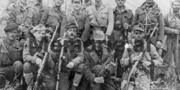 “Është thënë, se letra i shkoi me vonesë komandantit të Brigadës, Shefqet Peçit, por në të vërtetë, ai e mori…”/ Historia e panjohur e masakrës së Buzë-madhes, ku u vranë 21 burra të pafajshëm, shtator ‘43