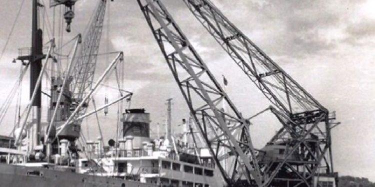 “Ajo mund të bllokonte daljen në det të mjeteve luftarake në raste alarmi, pasi…”/ Dëshmia e rrallë e dy specialistëve, mbi misterin e gazit nënujor në Bazën Ushtarake të Bisht Pallës, në vitet ’80-të