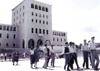 “Doja në Licen Artistik, por meqë duheshin tre degë, shtova Politeknikumin ‘7 Nëntori’ dhe Mjekësinë, por qava tre ditë rresht, kur pashë se ma nxorën për murator…”/ Dëshmia e rrallë e Safet Kolgjinit