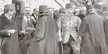 “Edhe pse gjyshi i tij, patriot i njohur, kishte shoqëruar Aqif Pashë Elbasanin në Kongresin e Lushnjes, Murat Dosku, me shtatë fëmijë, u dënua 15 vite burg…”/ Historia e trishte e familjes nga Librazhdi