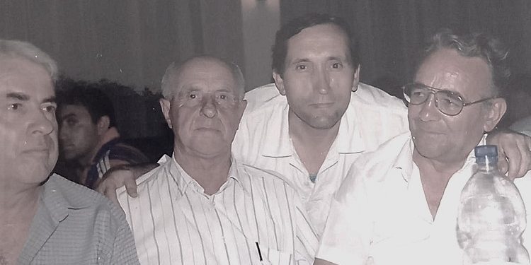 “Kur ndeza diktofonin dhe ai dëgjoj komentet e transmetimit të një ndeshje botērori e, emrin e Zikos, u emocionua dhe..”/ Dëshmia e rrallë e gazetarit sportiv që takoi legjendën e Brazilit, Perriera