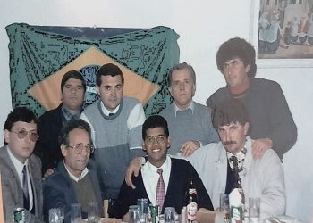 “Kur ndeza diktofonin dhe ai dëgjoj komentet e transmetimit të një ndeshje botērori e, emrin e Zikos, u emocionua dhe..”/ Dëshmia e rrallë e gazetarit sportiv që takoi legjendën e Brazilit, Perriera