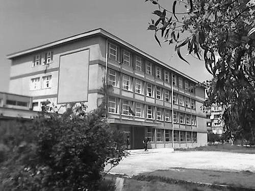 “Ai, iu kundërvu shkollës së mesme ‘Naim Frashëri’, hodhi në oborrin e saj fletushka me përmbajtje kundër-revolucionare, si…”/ Historia e tragjike e njeriut që kundërshtoi prishjen e kishave e xhamive në 1967-ën