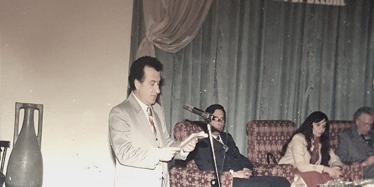 “Babanë e vranë pas shpine shokët e tij partizanë, po ashtu edhe vëllanë tim ushtarak në 1970-ën, pasi e detyruan të vriste një deputet që do arratisej në ’63-in…”/ Dëshmia e rrallë e Limoz Dizdarit