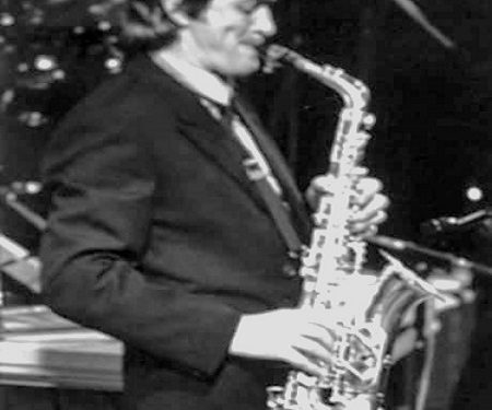 “Duhet të zëvendësoja mjeshtrin Valentin Rubin, profesorin tim, që e njihnin si ‘rusi i bardhë’, më dukej e pabesueshme, pasi…”/ Dëshmia e rrallë e “Dashit të Durrësit”, mjeshtrit të saksofonit e klarinetës