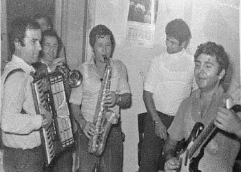 “Duhet të zëvendësoja mjeshtrin Valentin Rubin, profesorin tim, që e njihnin si ‘rusi i bardhë’, më dukej e pabesueshme, pasi…”/ Dëshmia e rrallë e “Dashit të Durrësit”, mjeshtrit të saksofonit e klarinetës