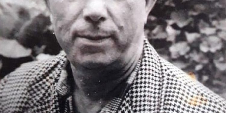 “Sapo vdiq babai në 1981-in, mua dhe vëllait Albertit, na njoftuan të dorëzojmë kostumet e fanfarës dhe të mos shkonim më në koncerte…”/ Dëshmia e të birit të Gjergj Bushit, muzikantit të njohur durrsak