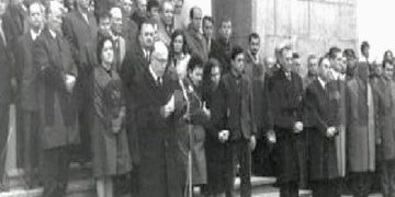 “Mund të vdesin fëmijët e vegjël, prandaj të rishihet urdhëri për heqjen e triskave të bukës ndaj familjeve, që kanë njerzit në burg, pasi…”/ Zbulohet dokumenti i rrallë i vitit 1955, me urdhrin e Kiço Ngjelës