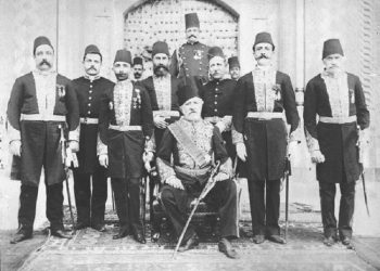 “Aventura e tij për të hyrë fshehurazi në ‘Bllok’ i kushtoi shtrenjtë, e arrestuan dhe e mbajtën në birucat e Sigurimit ku…”/ Historia e panjohur e gazetarit libanez që solli eshtrat e Pashko Vasës në Shqipëri