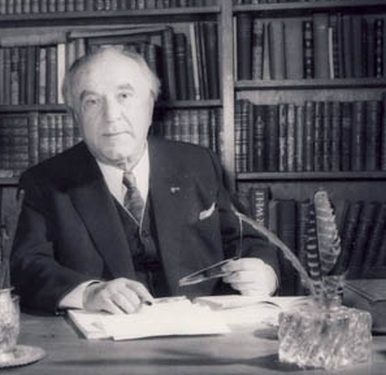 “Kur gruaja e Aleksandër Moisiut, i tha Viktor Eftimiut; jeni i vetmi njeri që mund ta lironi atë prej gjermanëve, ai…”/ Historia e panjohur e dramaturgut të famshëm me origjinë nga Boboshtica
