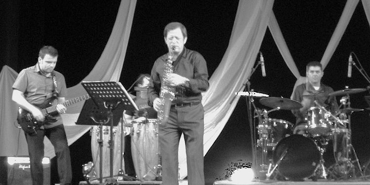 “Duhet të zëvendësoja mjeshtrin Valentin Rubin, profesorin tim, që e njihnin si ‘rusi i bardhë’, më dukej e pabesueshme, pasi…”/ Dëshmia e rrallë e “Dashit të Durrësit”, mjeshtrit të saksofonit e klarinetës