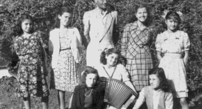 “Kur isha mësues në Pezë, u futa mes dy grupeve të armatosura prej 40 vetash, të Babë Myslymit, kundër vëllait tij, Shyqriut, i vrarë në luftë, por u tmerrova…”/ Dëshmia e rrallë e Prof. Neki Babamustës