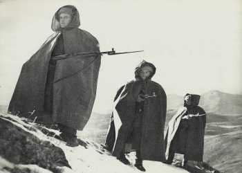 “Çun Kuraj u arratis bashkë me të shoqen, Dranen dhe vajzën e vogël, 7 muajsh, por shpejt u përhap lajmi i kobshëm se duke kaluar Drinin, vajza…”/ Historia e panjohur e dy familjeve antikomuniste nga Puka