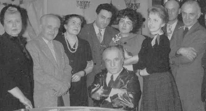 “Kur gruaja e Aleksandër Moisiut, i tha Viktor Eftimiut; jeni i vetmi njeri që mund ta lironi atë prej gjermanëve, ai…”/ Historia e panjohur e dramaturgut të famshëm me origjinë nga Boboshtica