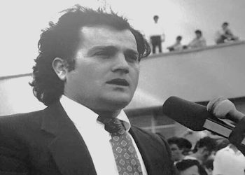 “Azem Hajdari tha; ‘poshtë PPSH-ja, dinastia dhe diktatori Enver Hoxha’ e, kënduan; ‘o djem rrëmbeni pushkën’, shkuan te Komiteti Partisë…”/ Dokumenti i Sigurimit për mitingun e PD-së, 4 janar ‘91 në Lushnje