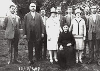 “Pasi u lirua nga burgu i Burrelit, ajo mori guximin dhe iu drejtua me një letër Hysni Kapos, ku i shkruante…”/ Historia e panjohur e vlonjates së doktoruar në Marsejë, që fshinte rrugët e Tiranës