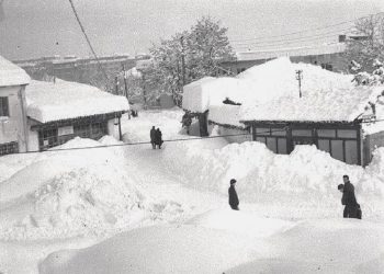 “Në Kukës, nga orteku vdiqën 7 veta, 16 të plagosur rëndë, një fëmijë s’gjendet, në Pukë 3 të vdekur, 5 rëndë, 11 s’gjinden, në Lushnja 2380 ha e përmbytur, Durrësi s’ka probleme…”/ Dokumenti sekret i 11 janarit ‘85