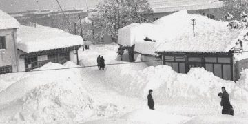 “Në Kukës, nga orteku vdiqën 7 veta, 16 të plagosur rëndë, një fëmijë s’gjendet, në Pukë 3 të vdekur, 5 rëndë, 11 s’gjinden, në Lushnja 2380 ha e përmbytur, Durrësi s’ka probleme…”/ Dokumenti sekret i 11 janarit ‘85