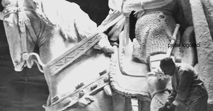 Përtej skulpturës: Floriana Paskali zbulon arkivin e panjohur të atit, nga vargjet në ‘Dielli’, te esetë e viteve ’20-të