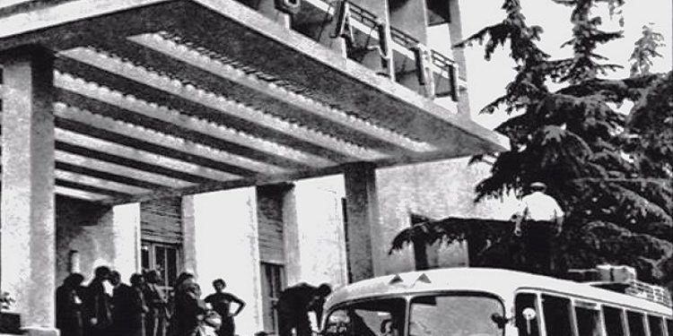 “Formacioni me drejtues saksofonistin M. Murthi, violinistin M. Tare, fizarmonikë, piano S. Reka, saksofonisti S. Selmani, ishin…”/ Historia e panjohur e orkestrës së “Dajti”-t, në regjimin komunist