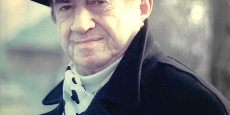 “Në ’73-in erdhi Kadare në Milano me disa shokë për të më takuar dhe kur ai më tha; ‘Kodra, duhet të dërgosh në Tiranë disa katalogë, se nuk të njohin’, unë…”! / Dëshmia e rrallë e Ibrahim Kodrës