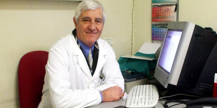 “Shtatë drejtorë kanë ardhur e ikur në dy dekada, por askush s’ka treguar interes për historikun spitalit, që ata vetë kanë drejtuar…”!/ Dëshmia e mjekut të njohur, për librin “Historiku i Spitalit të Durrësit”