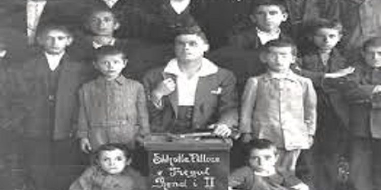 “Safet Butka, kur ishte inspektor i Arsimit në Tiranë në vitet 1935-’37, i pajisi shkollat e kryeqytetit me foto të patriotëve të Rilindjes, si Koto Hoxhin dhe…”/ Historia e panjohur e “pionierit” të arsimit