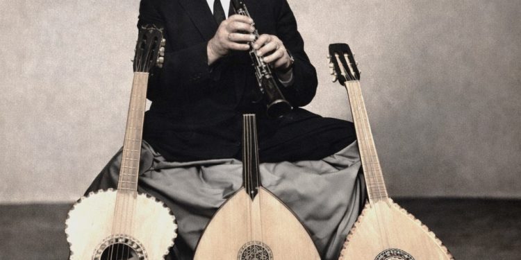“For more than 25 years in New York, he succeeded in forming and mobilizing his own ‘saze’ (traditional musical ensembles) and company, producing records in the Albanian language and…” / The unknown history of Ajdin Asllan Leskoviku.