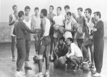 “Trainer i Italisë, Biankini, më tha për Çaçin: ky lojtar mund të luajë shumë mirë, me çdo ekip të fortë në Europë, por unë do e dëshiroja…”/ Dëshmia e Astrit Grevës, për legjendën e basketbollit shqiptar