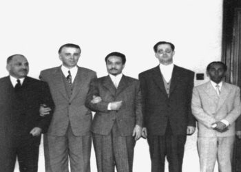 “Sikur mos mjaftonte agresioni i Izraelit, qeveritë britanike dhe franceze, nën pretekstin e sigurimit të kalimit nëpër Kanalin e Suezit, i kanë dërguar…”/ Ditari politik i Enver Hoxhës, nëntor 1956 -‘57