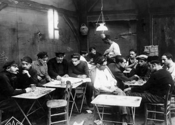 “Arifi shkoi në Athinë, ku ishte aksioner i ‘DAG Film A.E.’, e cila ishte firma e parë kinematografike e Greqisë…”/ Historia e panjohur e dy vëllezërve shqiptarë Arif dhe Abedin Dino, në letrat europiane