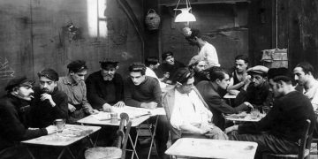 “Arifi shkoi në Athinë, ku ishte aksioner i ‘DAG Film A.E.’, e cila ishte firma e parë kinematografike e Greqisë…”/ Historia e panjohur e dy vëllezërve shqiptarë Arif dhe Abedin Dino, në letrat europiane