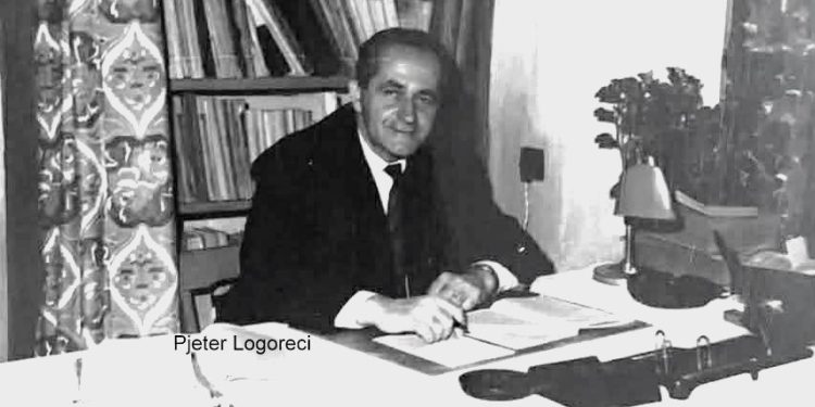 “Fyerja më e madhe iu bë kur në marsin e vitit 1975, dy muaj para mbarimit të vitit shkollor…”/ Historia e panjohur e Prof. Kol Ashtës, që kishte mbrojtur diplomën në 1942-in në Itali, me ‘Epikën’ e Fishtës