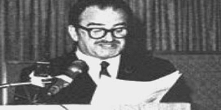 “Naimi është aktual për tejpamjen e tij në politikë, pasi ai u tregoi shqiptarëve Perëndimin, si shembull…”/ Refleksionet e profesorit të njohur, që drejtoi katedrën e gjuhës shqipe, në universitetin e Napolit