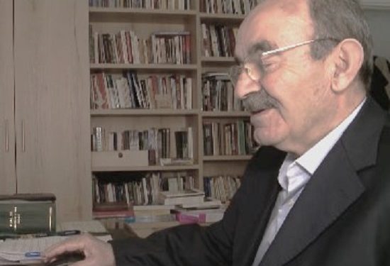 “Daut Gumeni mbajti një qëndrim shumë armiqësor në gjyq, duke argumentuar pikpamjet e tij…”/ Zbulohet raporti sekret i Sigurimit, 27 mars ’70; Populli Tepelenës kërkoi dënimin me vdekje të poetit nga Gusmari