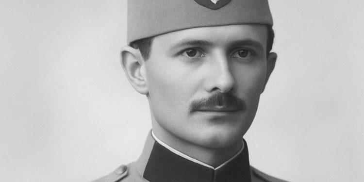 “Kur drejtori i Sigurimit për Tiranën, Nustret Dautaj, e kërcënoi me arrestim dajën tim, poetin Fatos Arapi, unë iu ktheva dhe…”/ Dëshmia e rrallë e ish-kryeinxhinierit të RTSH-së, Agron Aranitasi