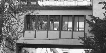 “Edhe pse ne përgatitëm dhomën e tij në Pallatin e Sportit, Enveri s’erdhi asnjë ditë, por vetëm në mbyllje dhe po atë mbrëmje, kur shkova te vila e Kadri Hazbiut, ai më tha…”/ Dëshmia e rrallë e Agron Aranitasit